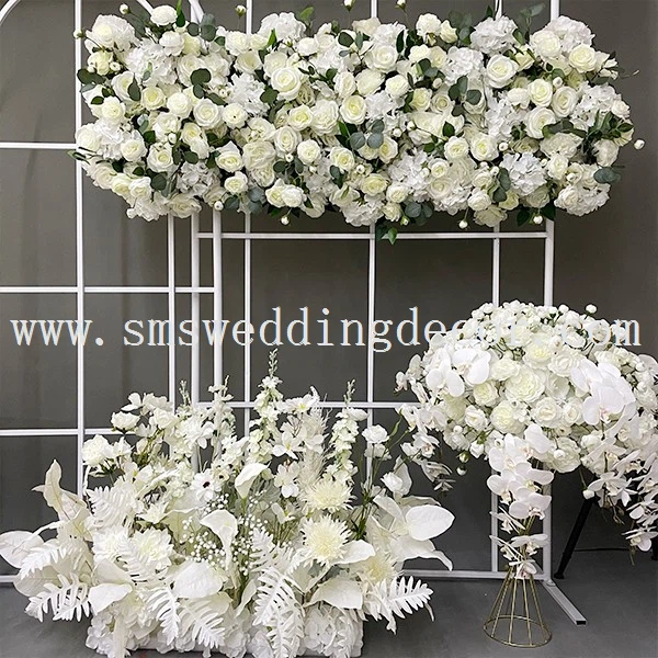 flower table runner wedding