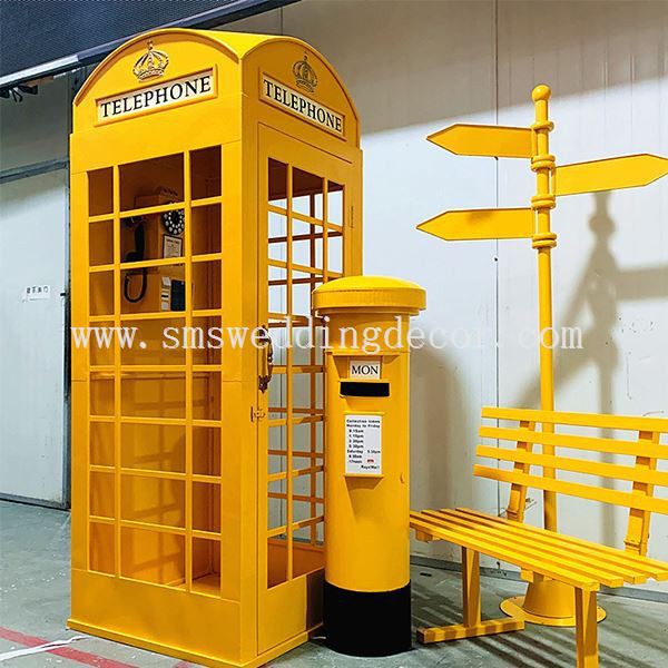 uk phone booth