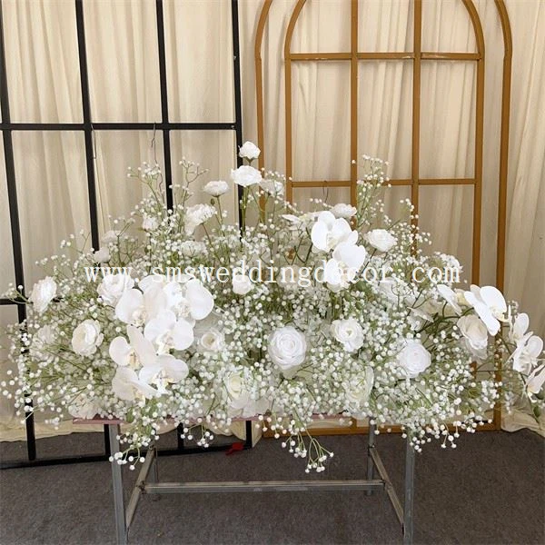 white rose and babys breath runner
