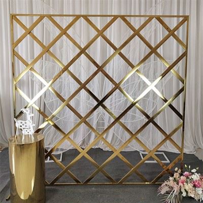 Latar Belakang Gerbang Mesh